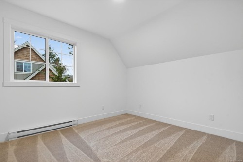 100-3003 Keystone Dr, Duncan, BC - Indoor Photo Showing Other Room