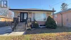 (BSMT) - 25 LYNNBROOK DRIVE Toronto, ON M1H 2M1