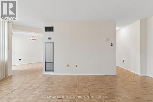 2704 - 3650 Kaneff Crescent, Mississauga, ON - Indoor Photo Showing Other Room