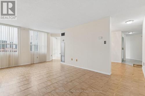 2704 - 3650 Kaneff Crescent, Mississauga, ON - Indoor Photo Showing Other Room