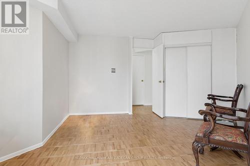 2704 - 3650 Kaneff Crescent, Mississauga, ON - Indoor Photo Showing Other Room