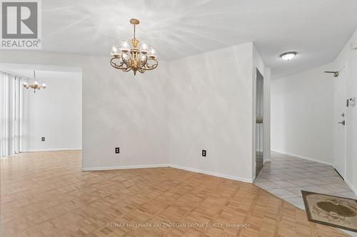 2704 - 3650 Kaneff Crescent, Mississauga, ON - Indoor Photo Showing Other Room