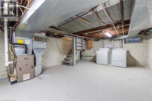 11 Ford Street, Hamilton, ON - Indoor Photo Showing Other Room