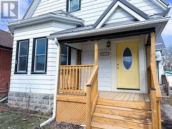 MAIN - 42 ERIE STREET  St. Thomas, ON N5R 2M7