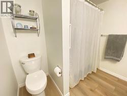 Main bath - 