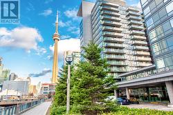 2501 - 25 TELEGRAM MEWS  Toronto, ON M5V 3Z1