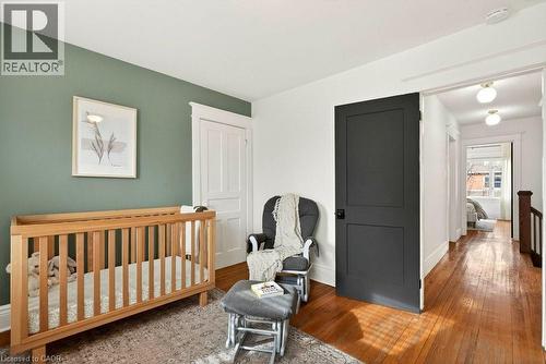 69 Balmoral Avenue S, Hamilton, ON - Indoor Photo Showing Bedroom