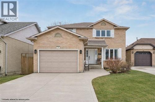 18 Marisa Court, Hamilton, ON - Outdoor