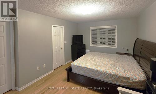 5183 Angel Stone Drive, Mississauga, ON - Indoor Photo Showing Bedroom