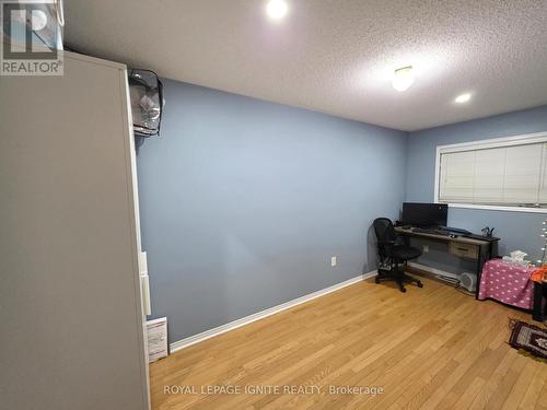 5183 Angel Stone Drive, Mississauga, ON - Indoor Photo Showing Other Room