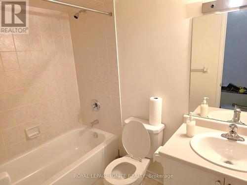 5183 Angel Stone Drive, Mississauga, ON - Indoor Photo Showing Bathroom