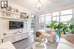 10 CONCORD Place Unit# 102  Grimsby, ON L3M 0G6