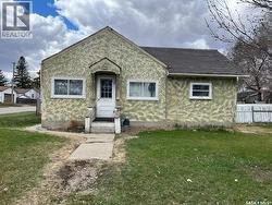 201 R AVENUE N  Saskatoon, SK S7L 2Y6