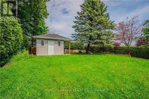 132 Trussler Road, Kitchener, ON - Outdoor