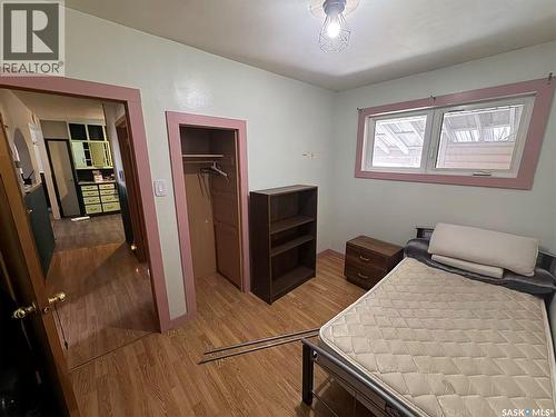 453 Vancouver Avenue S, Saskatoon, SK - Indoor Photo Showing Bedroom