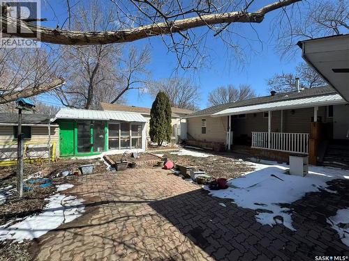 453 Vancouver Avenue S, Saskatoon, SK - Outdoor With Deck Patio Veranda