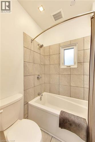 122 FORSYTH Street Unit# East #1 , Sarnia, Ontario N7T 6C3 5
