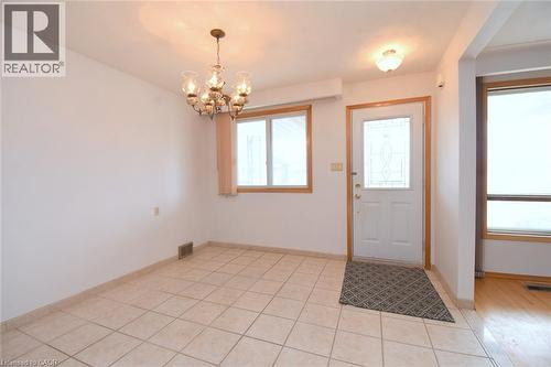 36 Glassco Avenue N, Hamilton, ON - Indoor Photo Showing Other Room