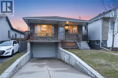 36 Glassco Avenue N, Hamilton, ON - Outdoor