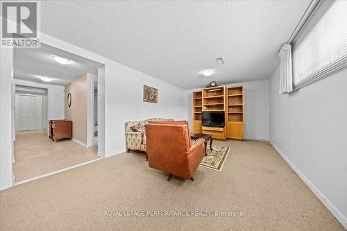 1075 Secord Avenue, Ottawa, ON - Indoor Photo Showing Other Room