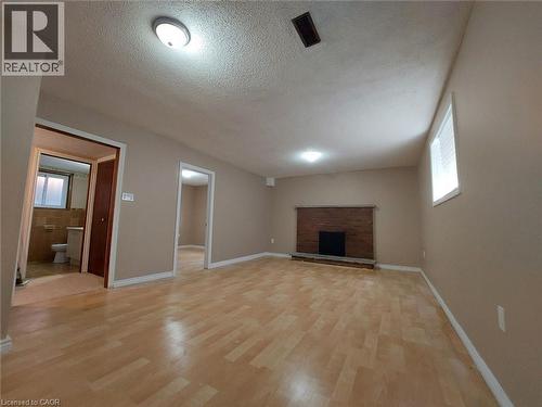 610 Stone Church Road W, Hamilton, ON - Indoor