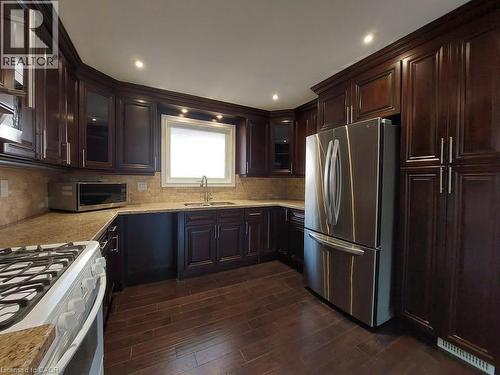 610 Stone Church Road W, Hamilton, ON - Indoor Photo Showing Kitchen