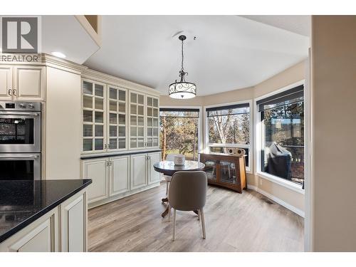 Breakfast nook off kitchen - 3907 Gallaghers Circle, Kelowna, BC - Indoor Photo Showing Other Room