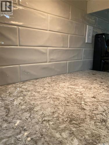 209 525 5Th Avenue N, Saskatoon, SK - Indoor