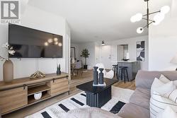 701 - 801 SHEPPARD AVENUE W  Toronto, ON M3H 0A8