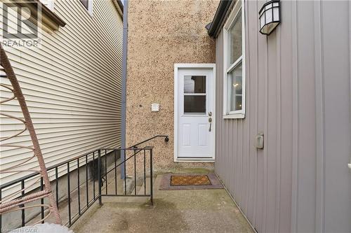 17 Minto Avenue, Hamilton, ON - Outdoor With Exterior