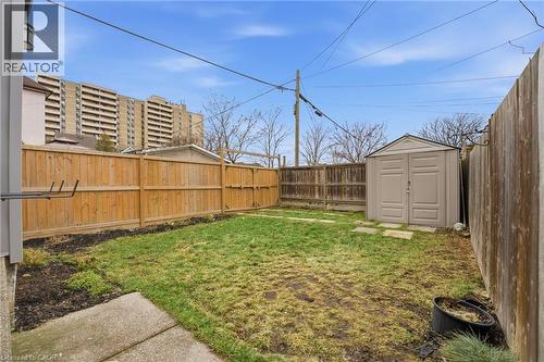 17 Minto Avenue, Hamilton, ON - Outdoor