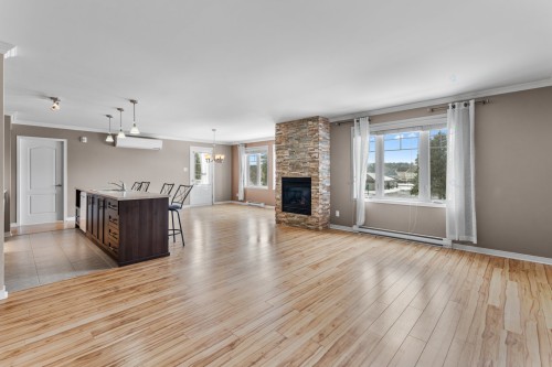 Living Room - 10-919 Mtée Masson, Mascouche, QC - Indoor Photo Showing Living Room With Fireplace