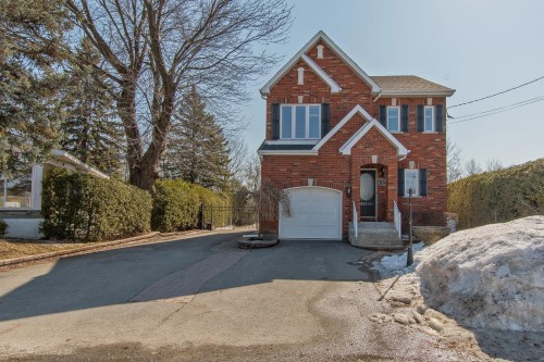 Façade - 32 Rue Vanier, Blainville, QC - Outdoor