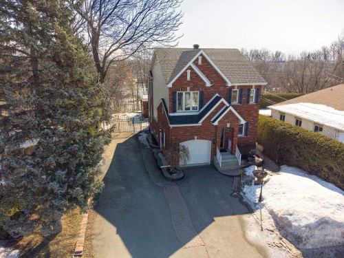 Façade - 32 Rue Vanier, Blainville, QC - Outdoor