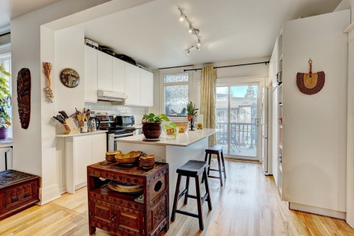 Kitchen - 41 Av. Dobie, Mont-Royal, QC - Indoor