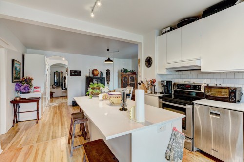 Kitchen - 41 Av. Dobie, Mont-Royal, QC - Indoor Photo Showing Kitchen