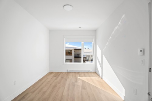 Chambre à coucher principale - 7-160 Rue Du Cantouque, Mont-Tremblant, QC - Indoor Photo Showing Other Room