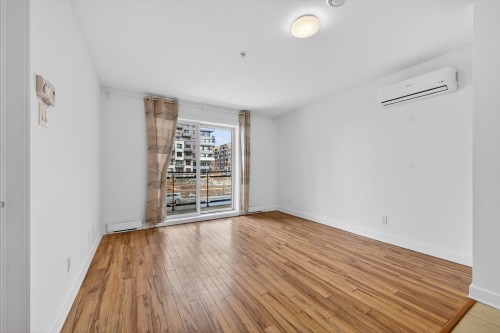 Living Room - 277-7000 Rue Allard, Montréal (Lasalle), QC - Indoor