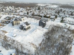 Rue Armande-Biron  Sherbrooke (Brompton/Rock Forest/Saint-Élie/Deauville), QC J1C 0W1