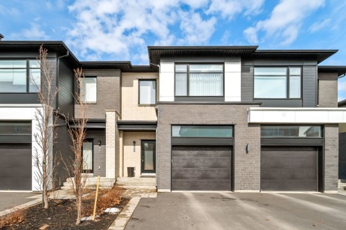 41 Av. Ernest-Rochette  La Prairie, QC J5R 0V5