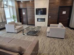 612 - 349 RATHBURN ROAD W  Mississauga, ON L5B 0G9