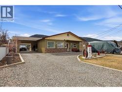 2013 N THIRD AVENUE Williams Lake, BC V2G 2W1