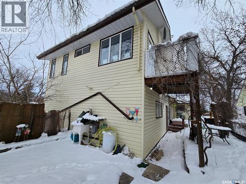 676 3Rd Avenue Ne, Swift Current, SK - Outdoor With Exterior