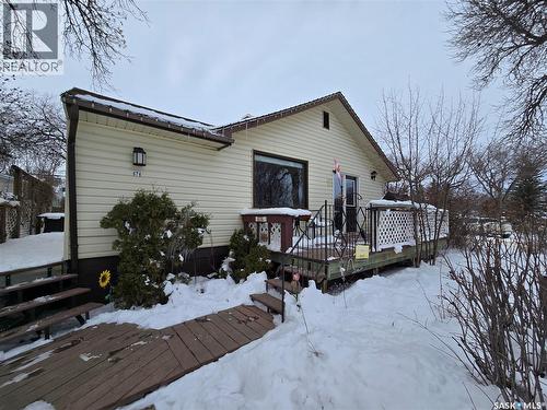 676 3Rd Avenue Ne, Swift Current, SK - Outdoor With Deck Patio Veranda With Exterior