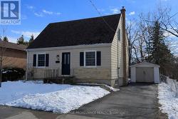 28 FAIRWAY AVENUE  Belleville (Belleville Ward), ON K8N 4B3