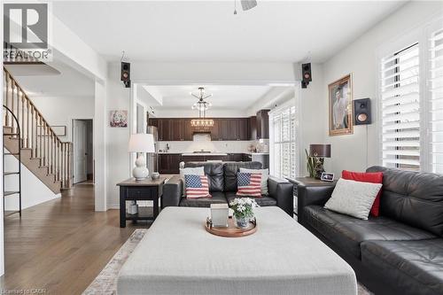 62 Esther Crescent, Thorold, ON - Indoor Photo Showing Other Room