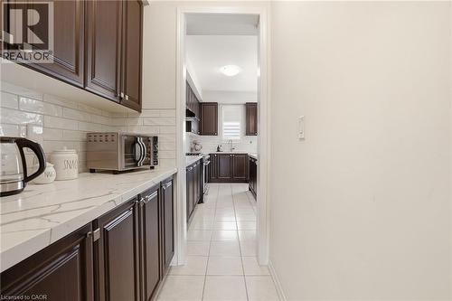 62 Esther Crescent, Thorold, ON - Indoor Photo Showing Kitchen
