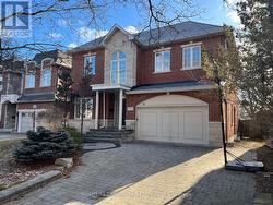 109 HOLMES AVENUE  Toronto, ON M2N 4M3