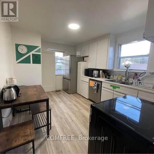 235 Belford Crescent, Ottawa, ON - Indoor
