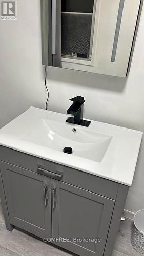 235 Belford Crescent, Ottawa, ON - Indoor